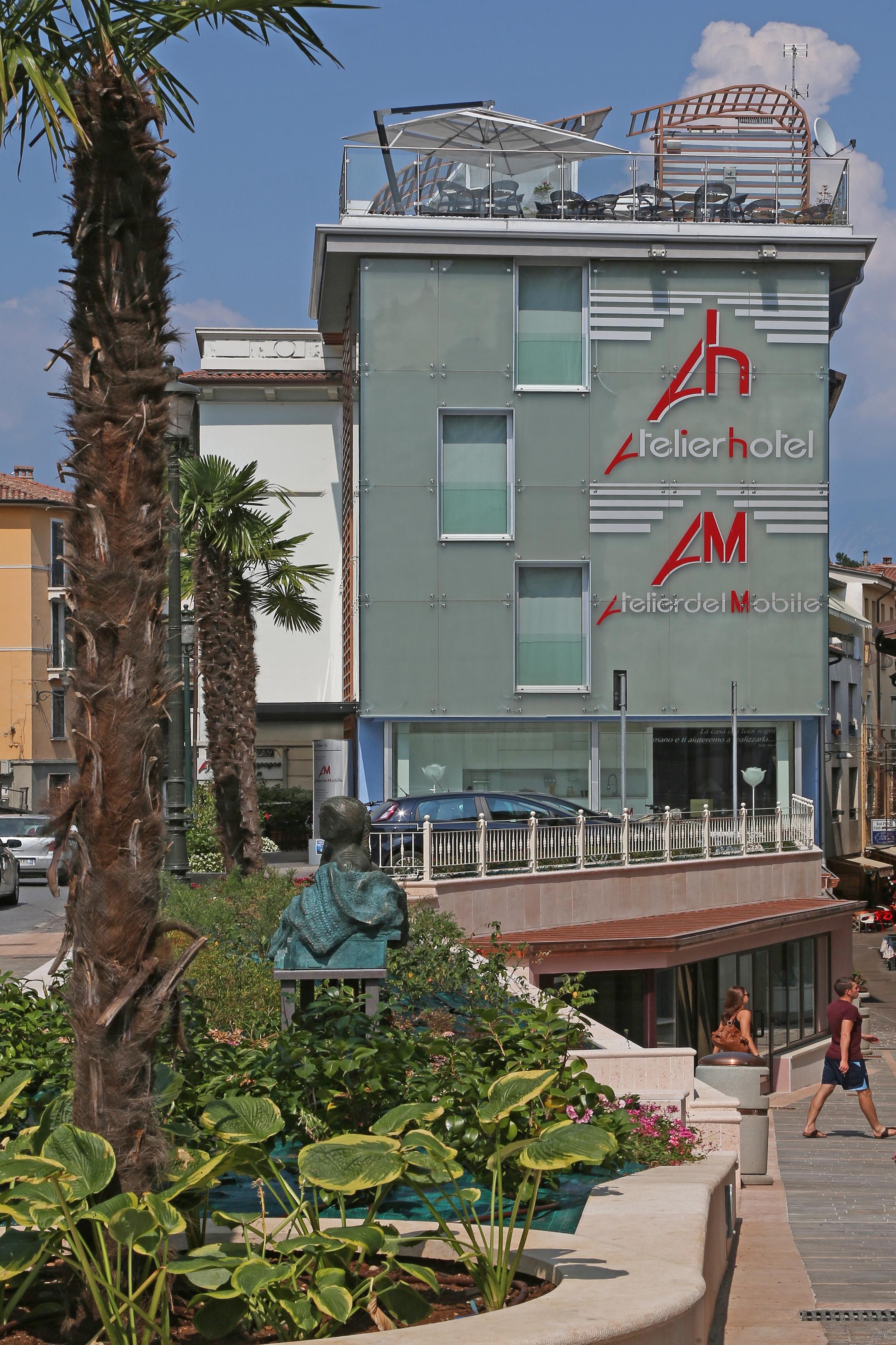Happy Hotel Atelier Gardone Riviera Centro & Beach Zewnętrze zdjęcie