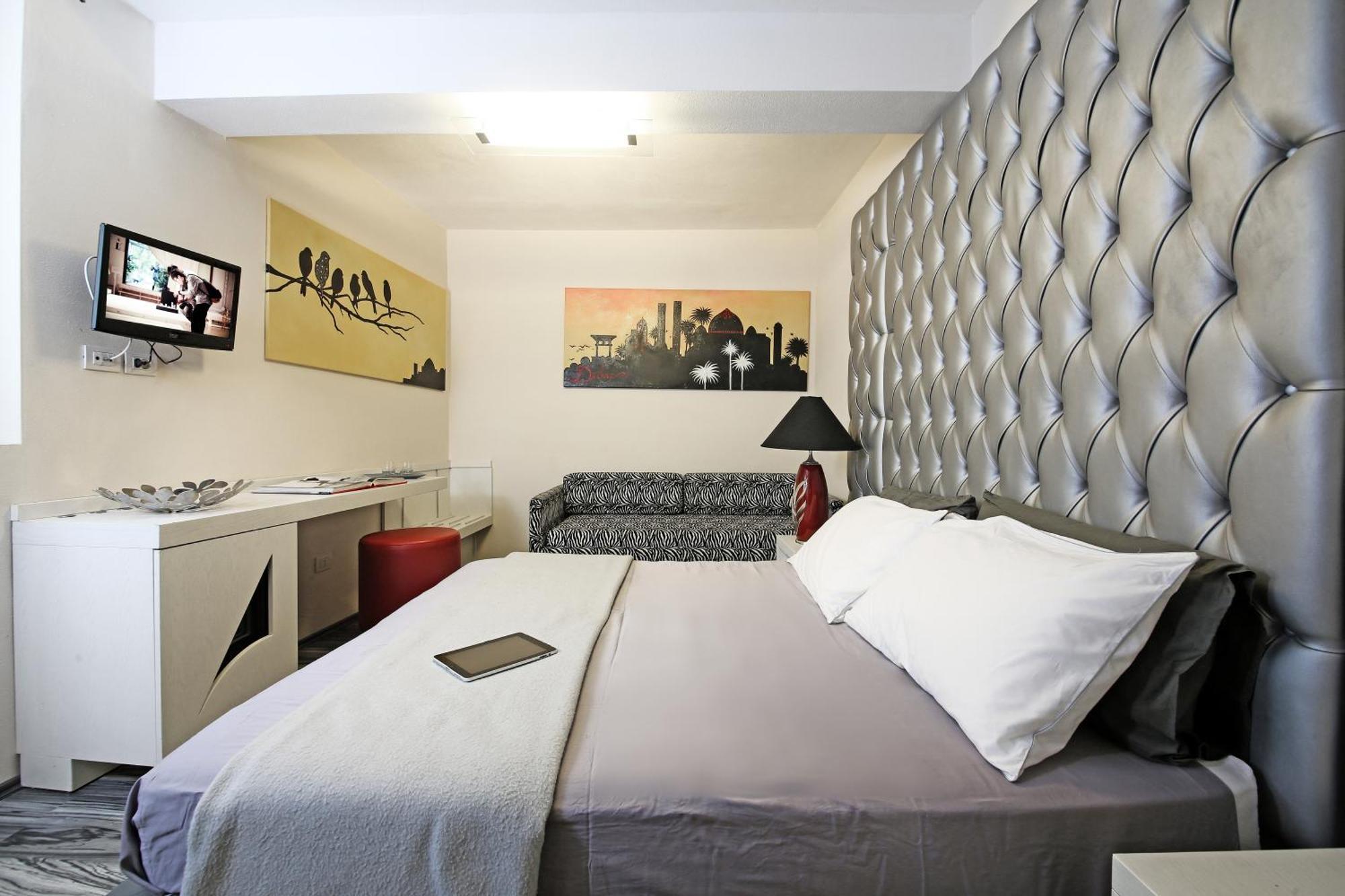 Happy Hotel Atelier Gardone Riviera Centro & Beach Pokój zdjęcie